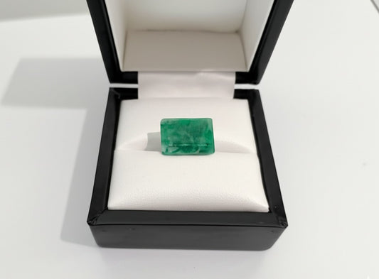 Emerald 2.20 carats