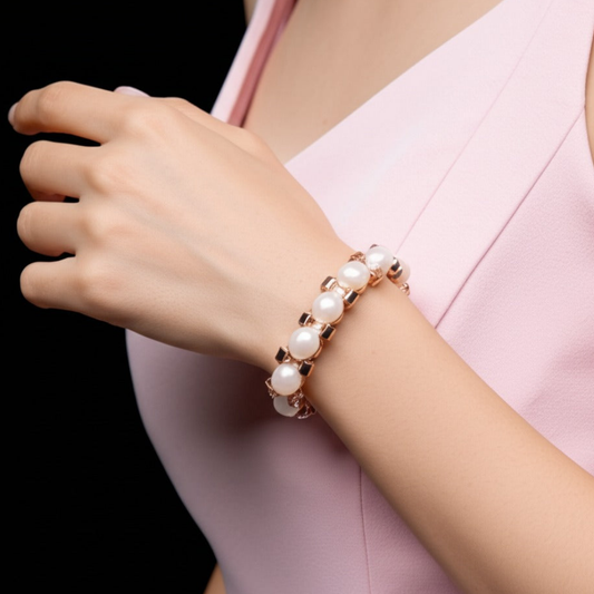 Women's pearls and amethyst bracelet