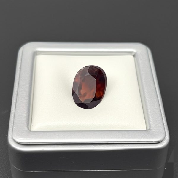 Red Zircon (5.50ct)